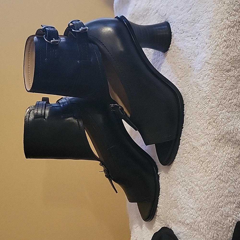 Leon Max Shoes - image 2